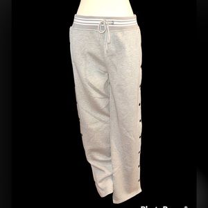 Wide leg sweatpants with buttons